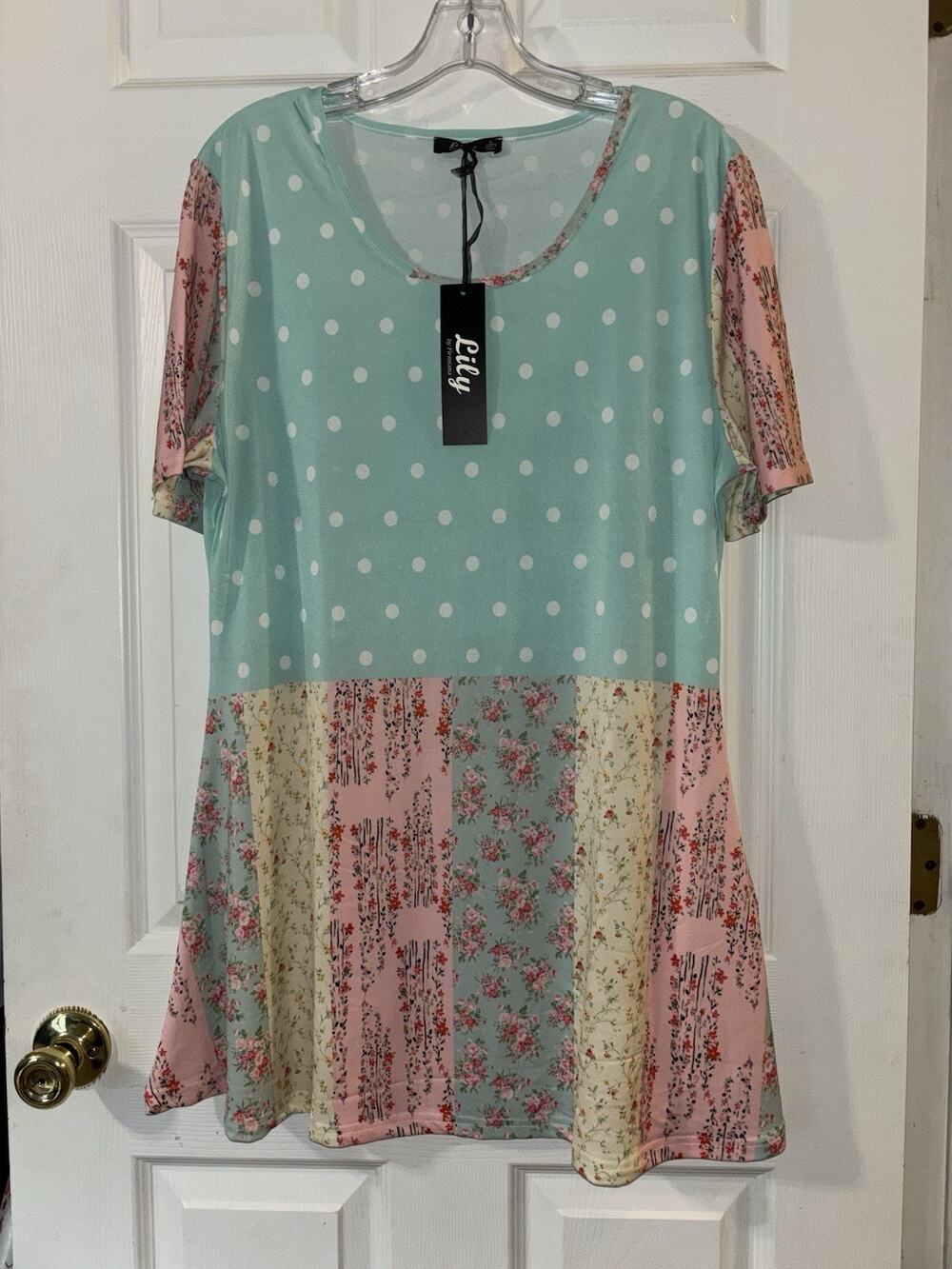 Lily by Firmiana L Large Top Blouse Tunic Polka Dots Floral Aqua Boho NWT Pink